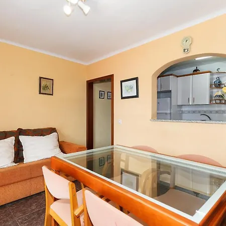 Apartamento Uhc Rubi Apartment *